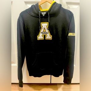 Appalachian State University Mountaineers Kids Sweatshirt Size Large